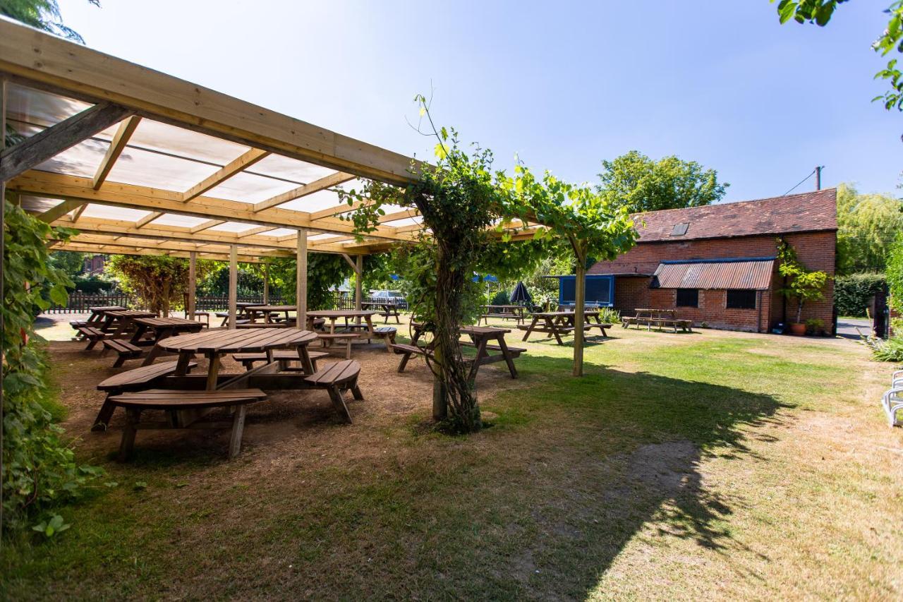 The Woolpack Glamping Hotel Maidstone Exterior photo