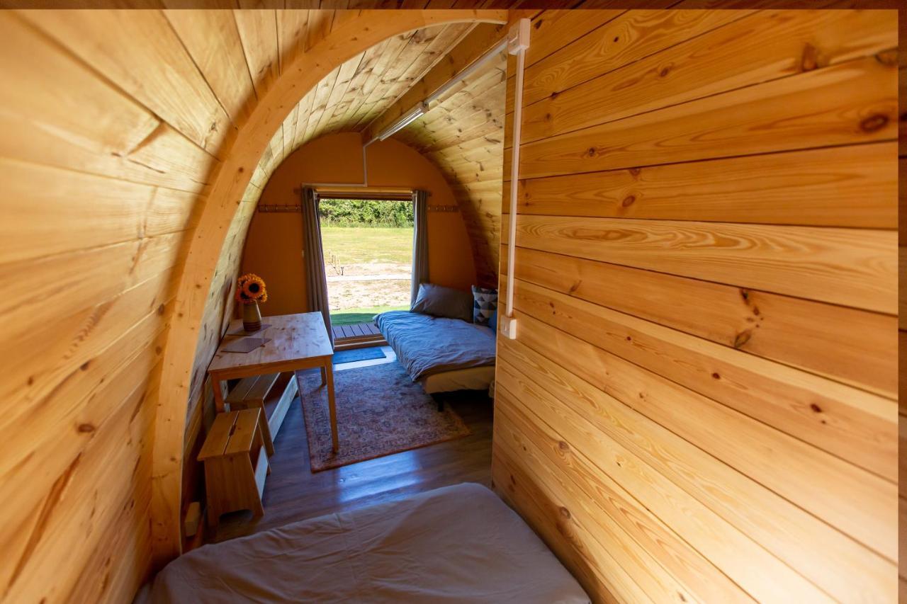 The Woolpack Glamping Hotel Maidstone Exterior photo